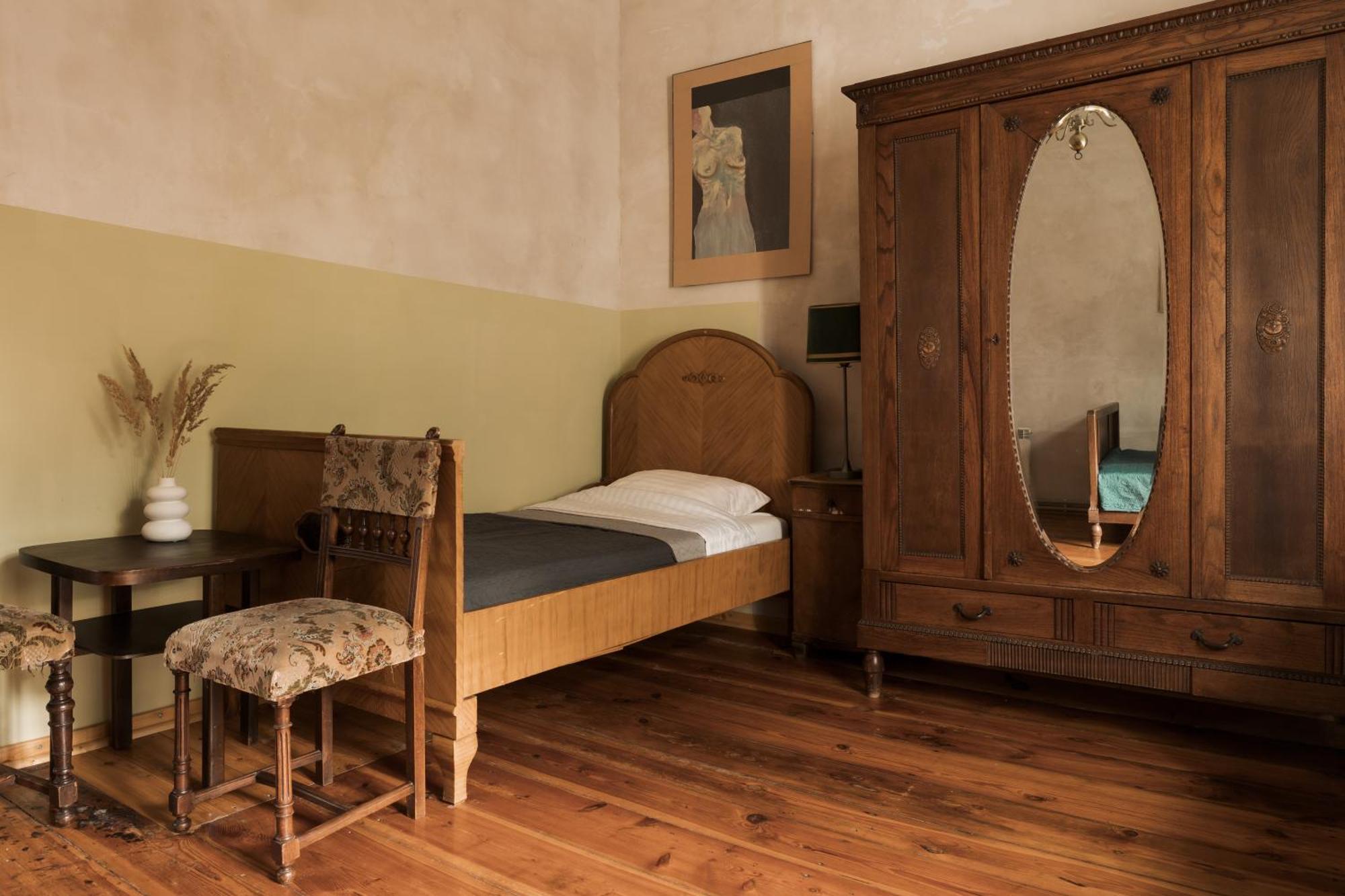 Palac Paprotno Karnice Extérieur photo